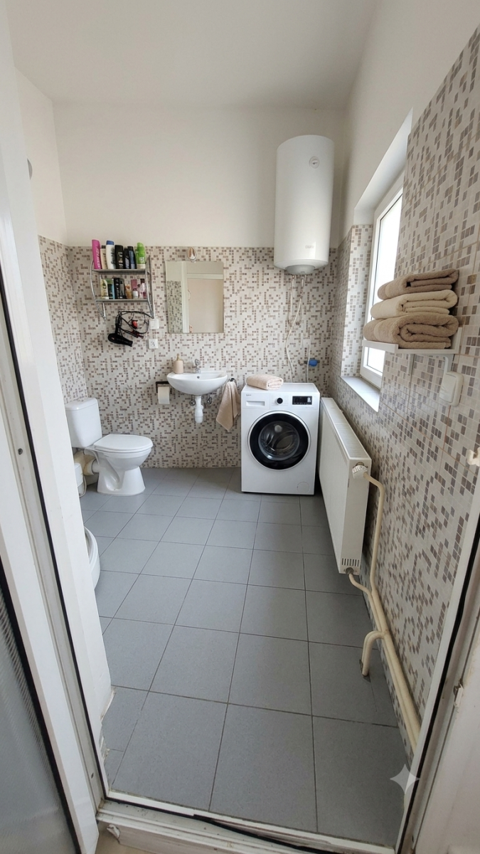 Pronájem bytu 3+1 74 m² — photo 3
