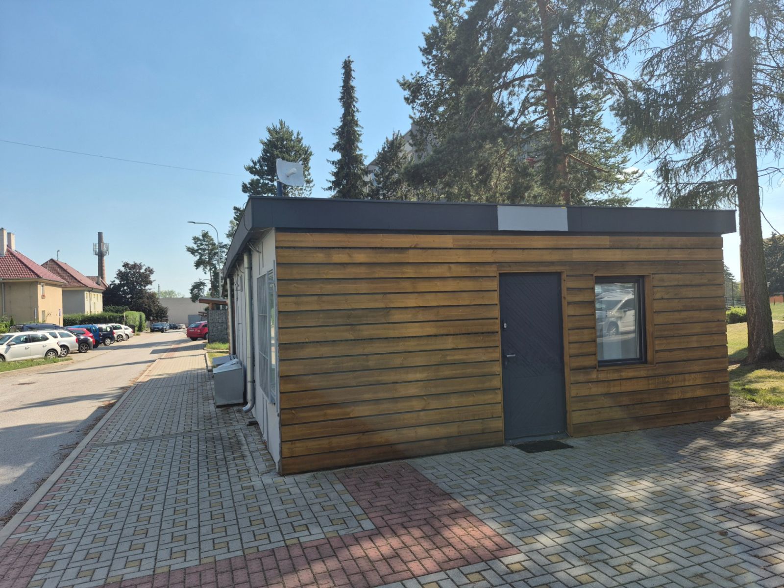 Pronájem nebytového prostoru 75 m² — photo 2