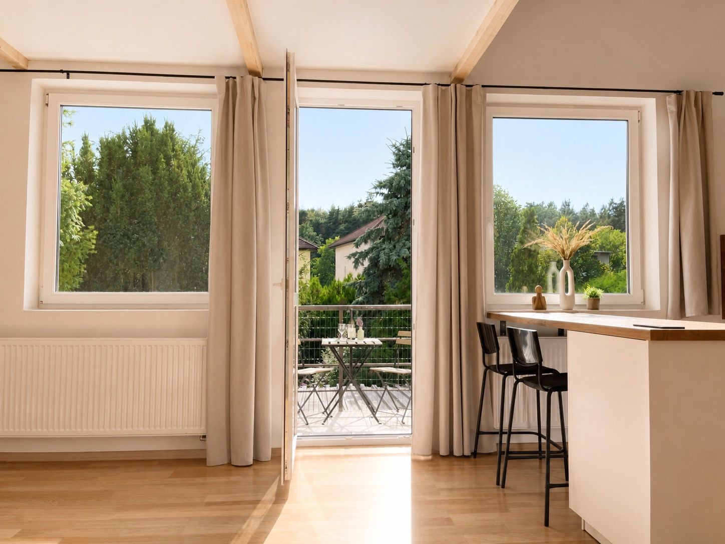 Pronájem bytu 3+kk 86 m² — photo 2