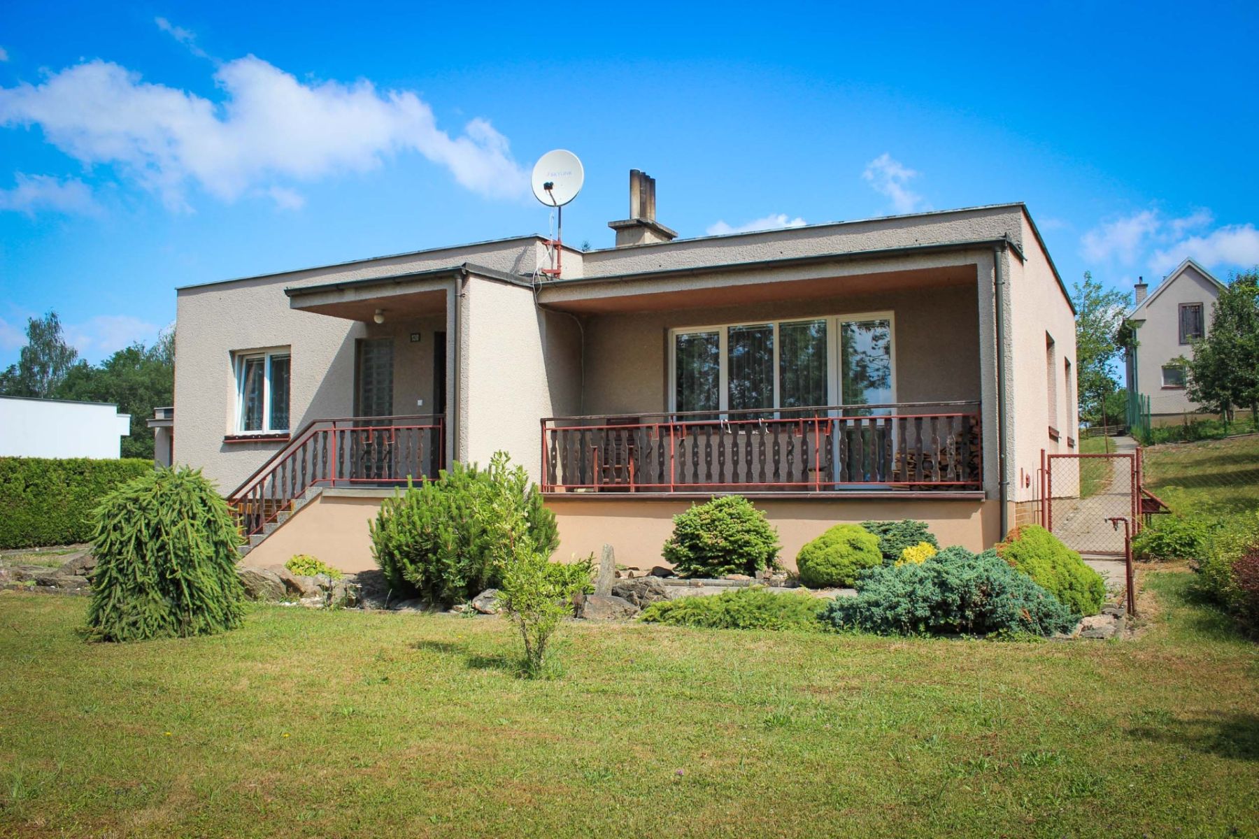 Prodej domu 165 m², pozemek 1.900 m²