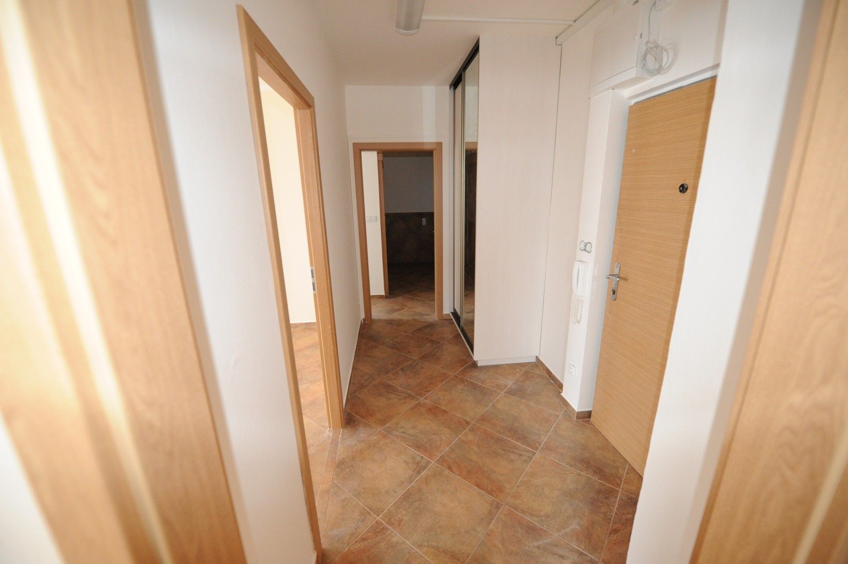 Pronájem bytu 3+1 75 m² — photo 3