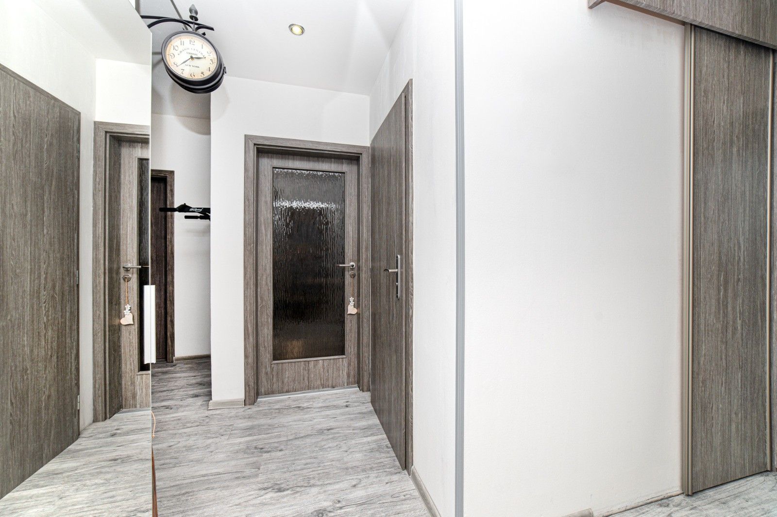 Prodej bytu 4+1 84 m² — photo 2