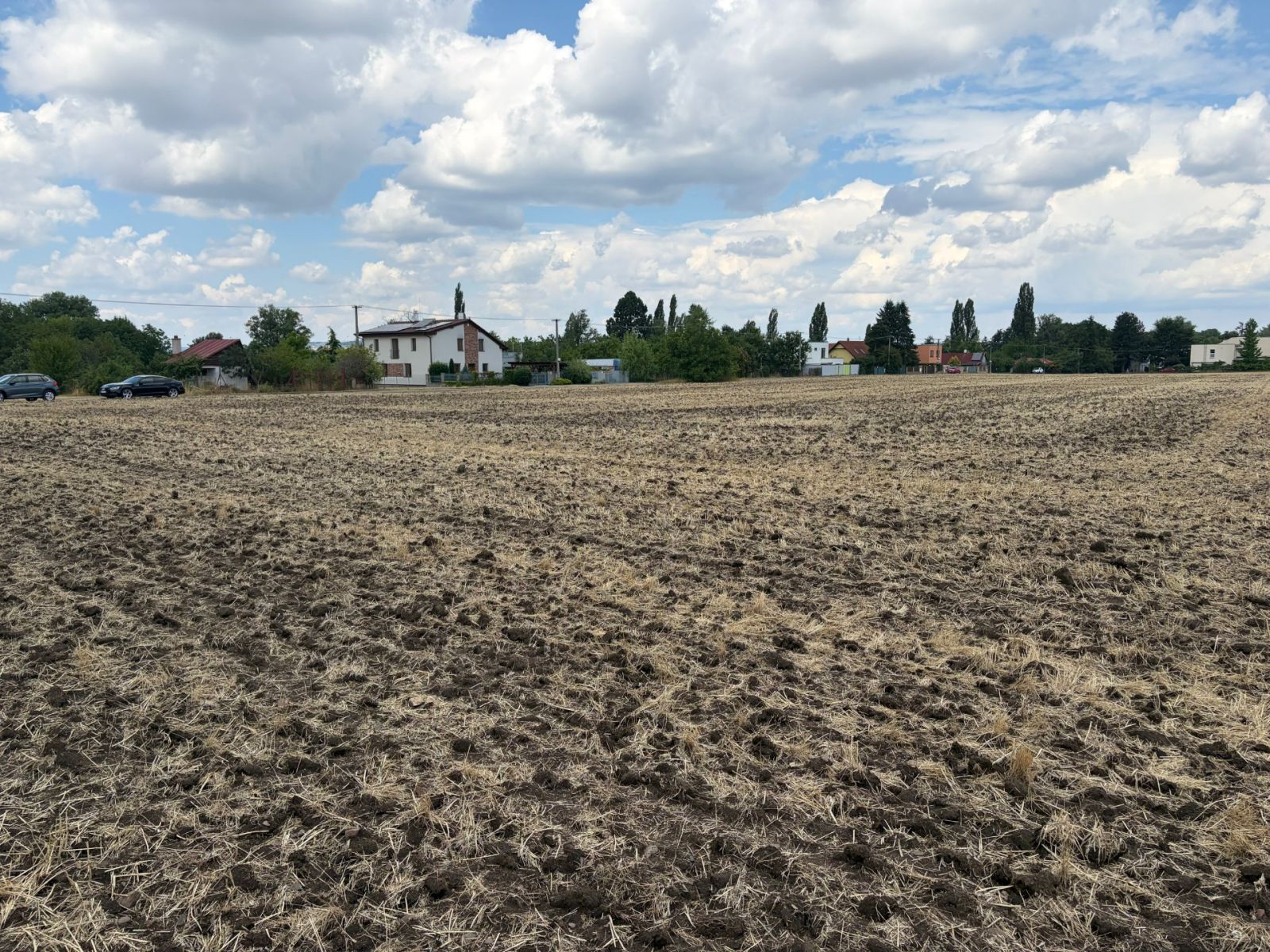 Prodej pozemku 1.077 m² — photo 4