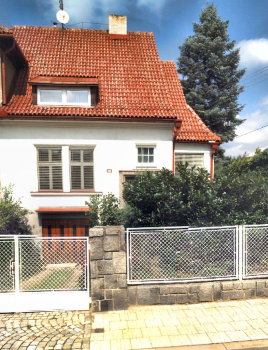 Prodej domu 240 m², pozemek 637 m²