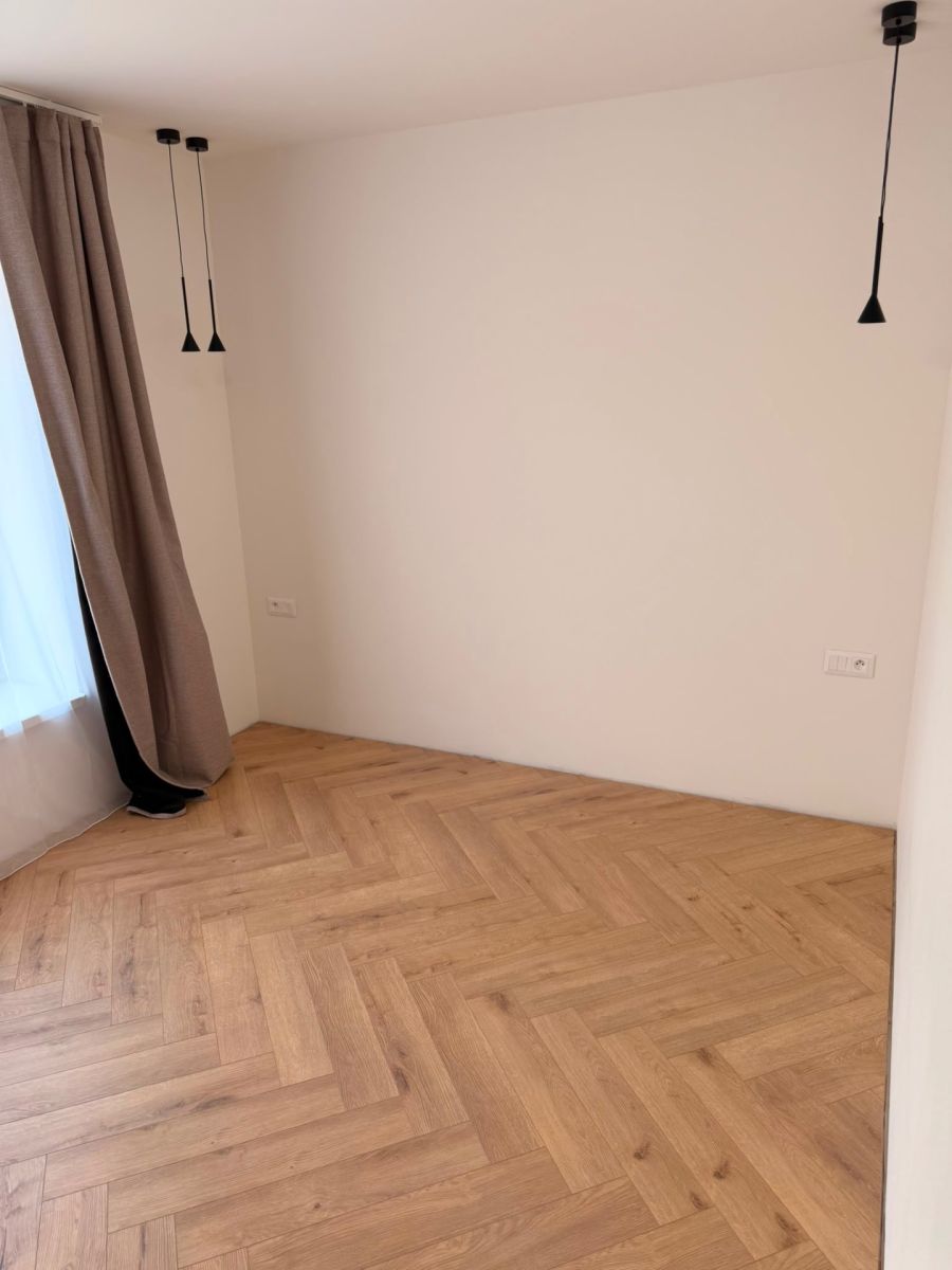 Prenájom bytu 3-izbový 123 m² — photo 3