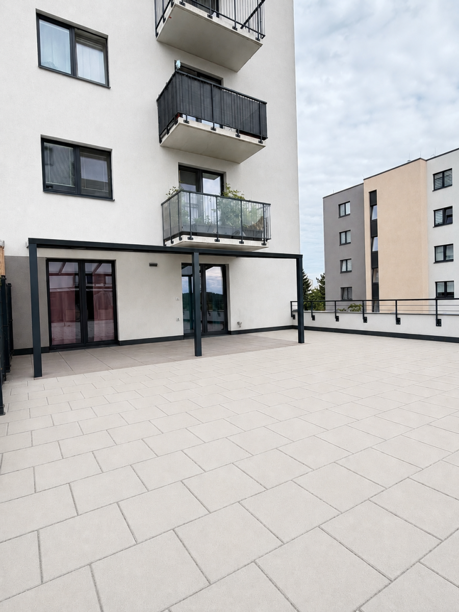 Pronájem bytu 2+kk 54 m²
