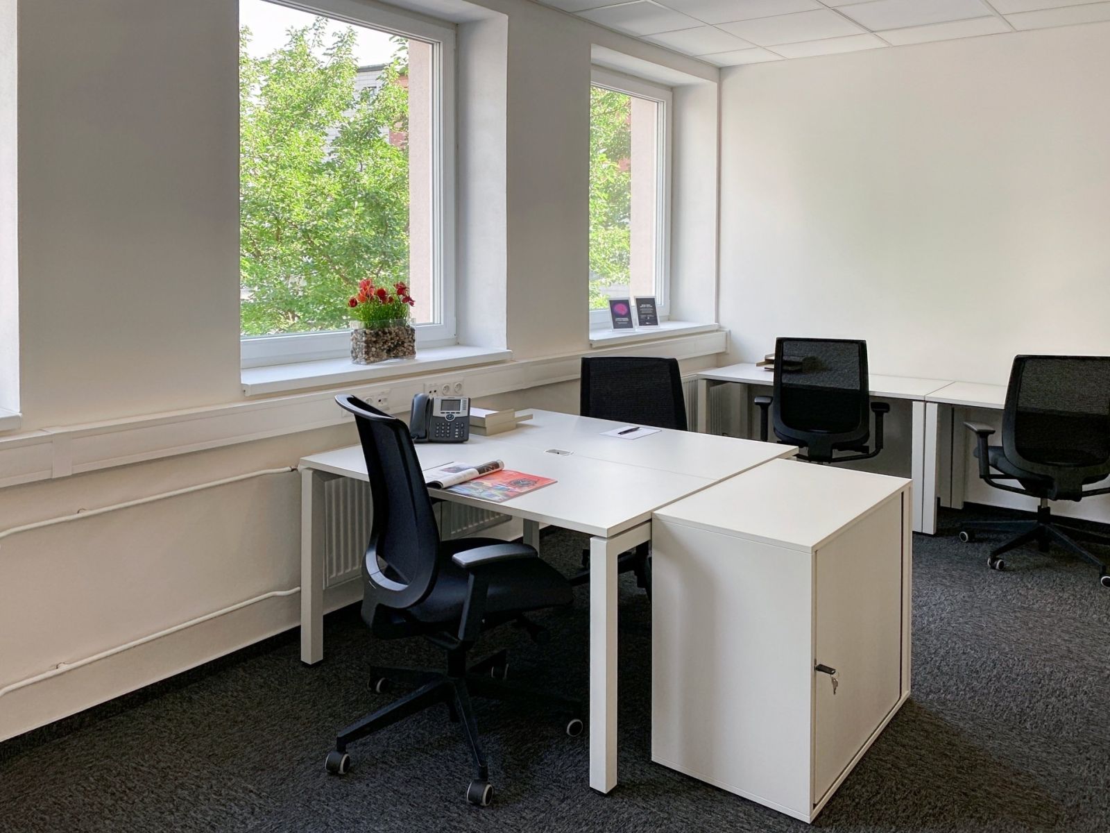 Pronájem kanceláře 60 m² — photo 3