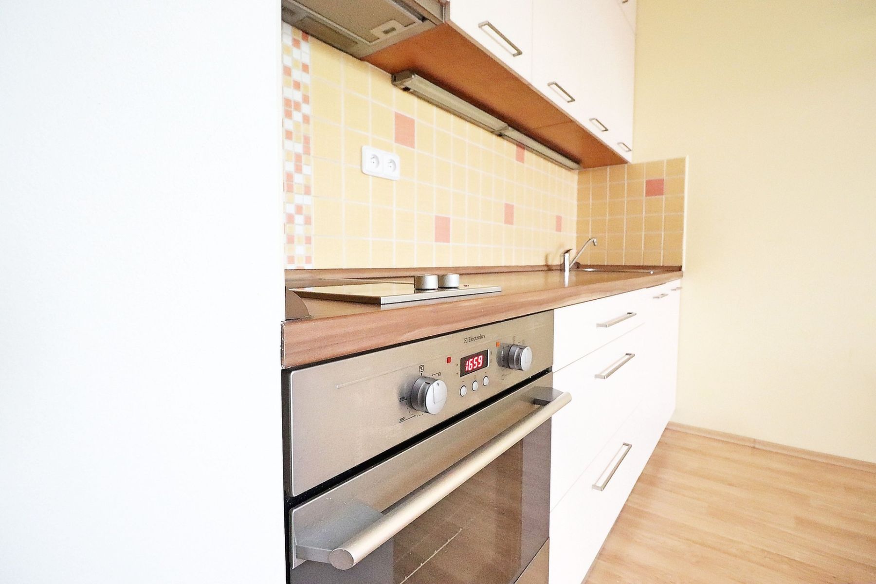 Pronájem bytu 2+kk 45 m² — photo 2