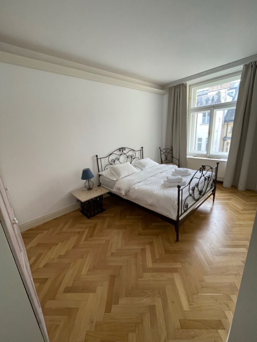 Pronájem bytu 2+kk 75 m² — photo 3