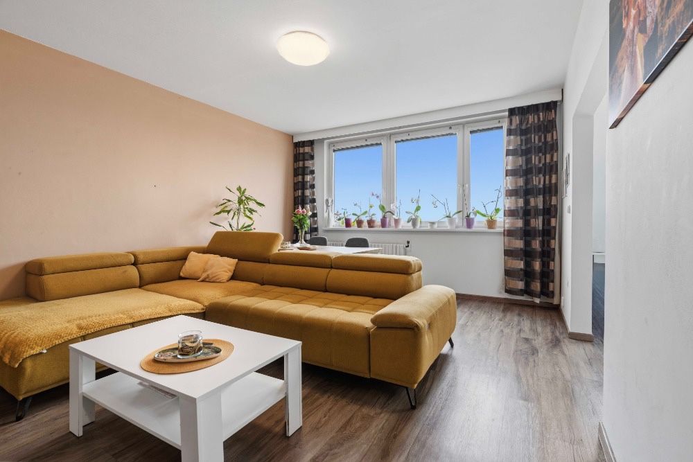 Prodej bytu 3+1 75 m² — photo 2