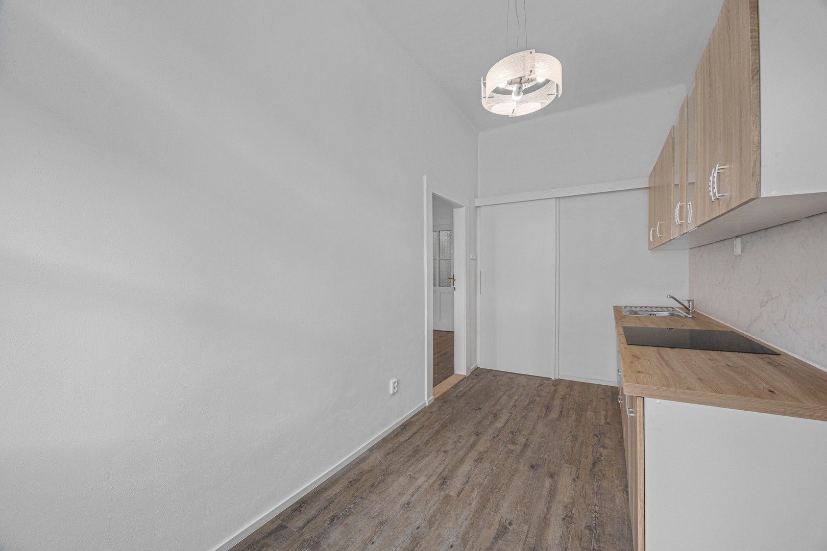 Pronájem bytu 1+1 40 m² — photo 3