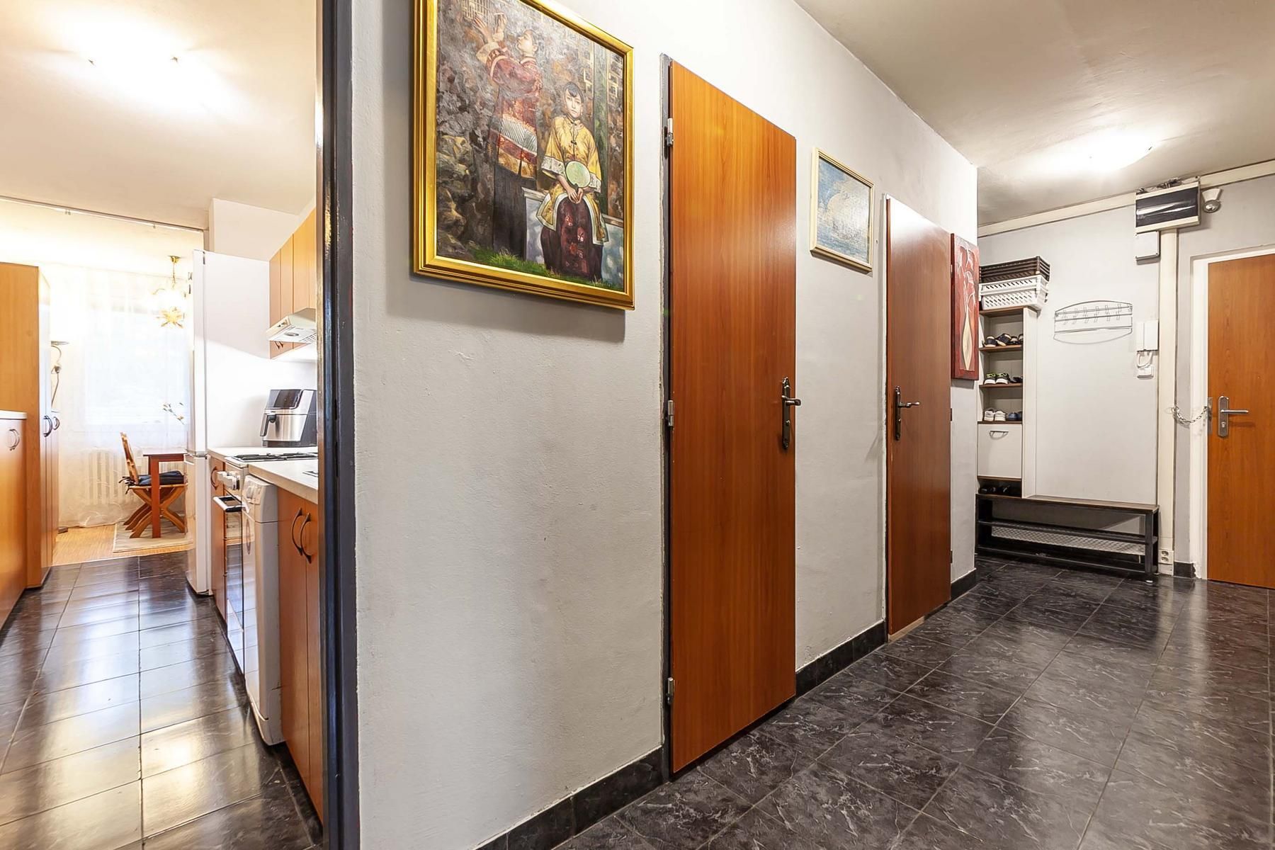Prodej bytu 3+1 71 m² — photo 3