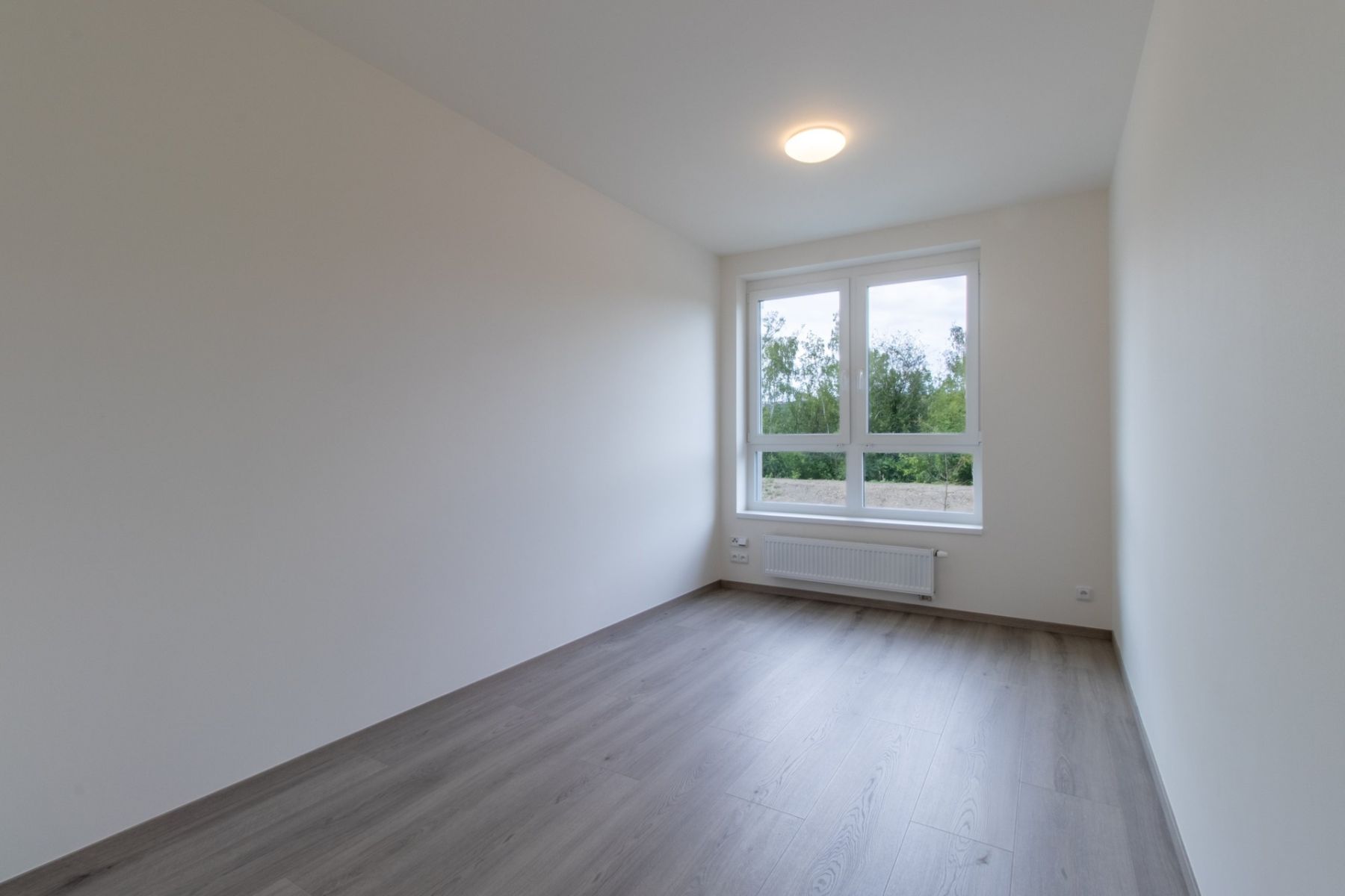 Pronájem bytu 2+kk 44 m² — photo 2
