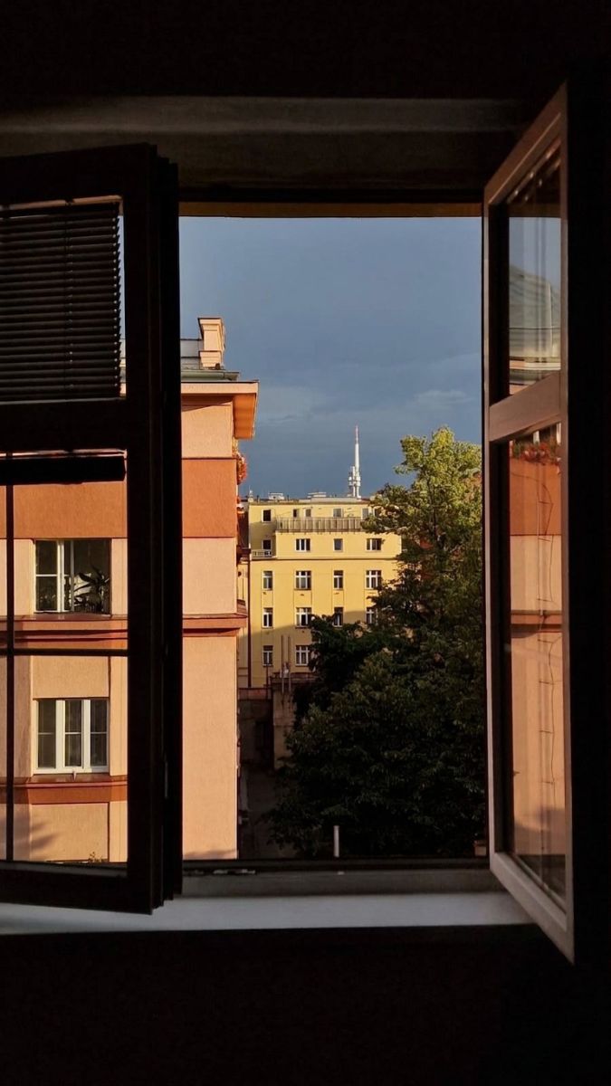 Pronájem bytu 2+kk 51 m² — photo 2