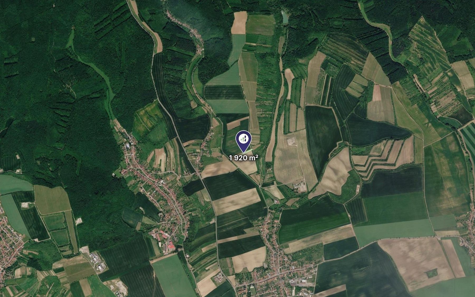 Prodej pozemku 1.920 m² — photo 2
