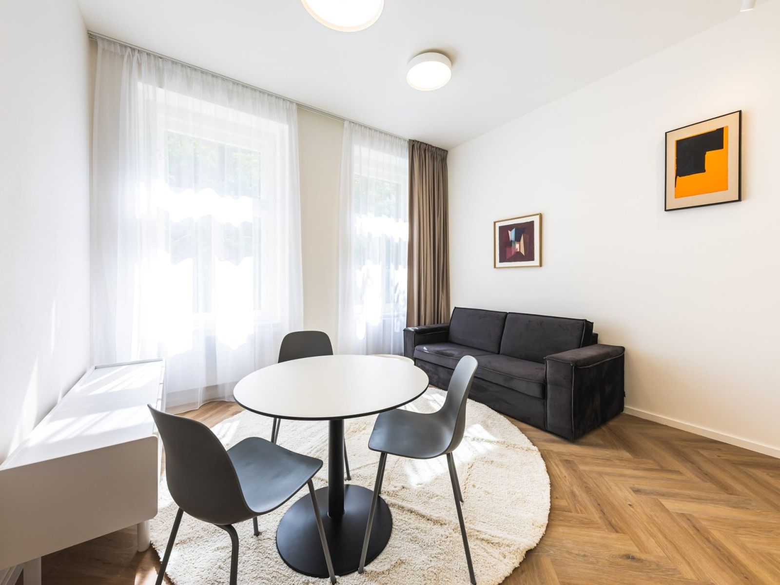 Pronájem bytu 2+kk 41 m², Praha – náhled fotky 3