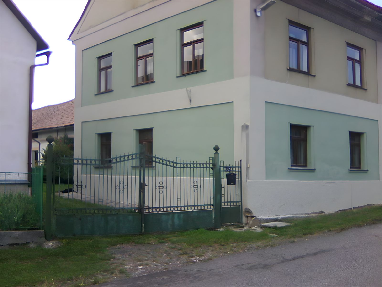 Prodej domu 240 m², pozemek 2.834 m² — photo 3