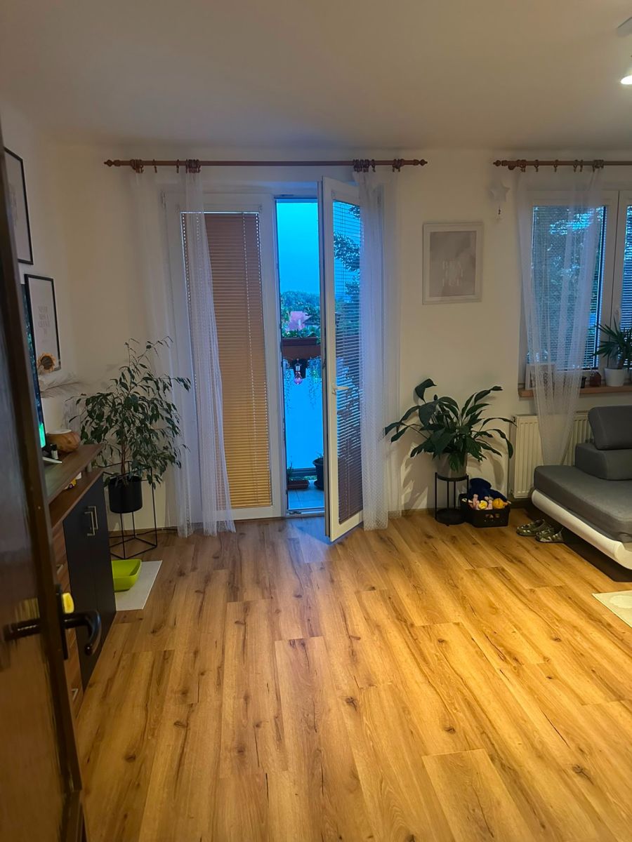 Prodej bytu 3+1 67 m² — photo 2