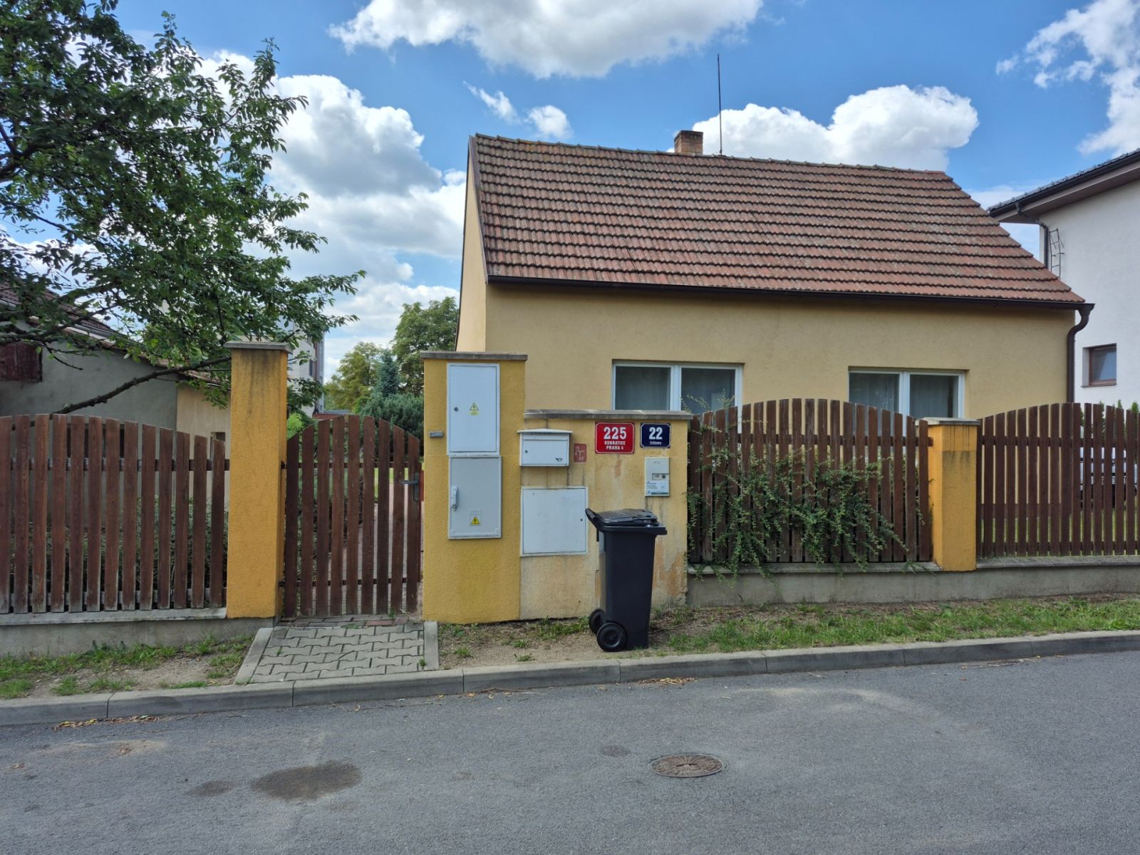Pronájem domu 56 m², pozemek 900 m²