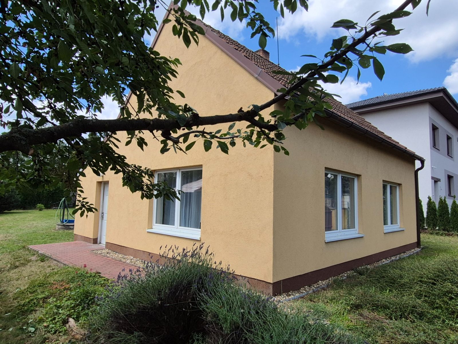 Pronájem domu 56 m², pozemek 900 m² — photo 2