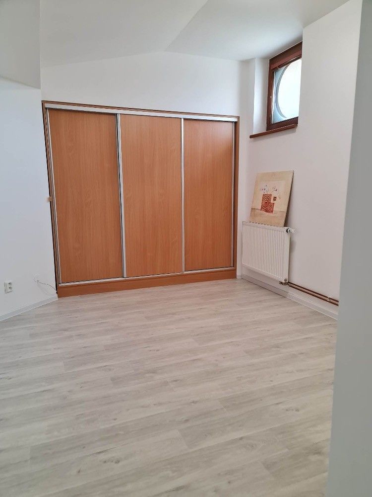 Pronájem bytu 2+kk 51 m² — photo 4