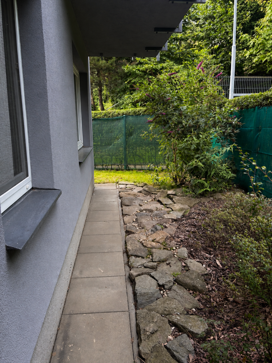 Pronájem bytu 2+kk 50 m² — photo 3