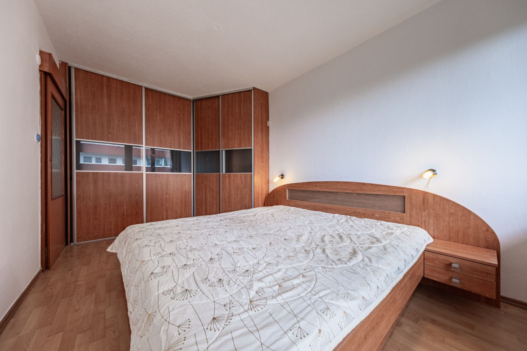 Prodej bytu 3+1 72 m² — photo 2