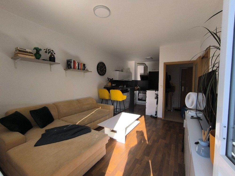 Prodej bytu 2+kk 40 m² — photo 3