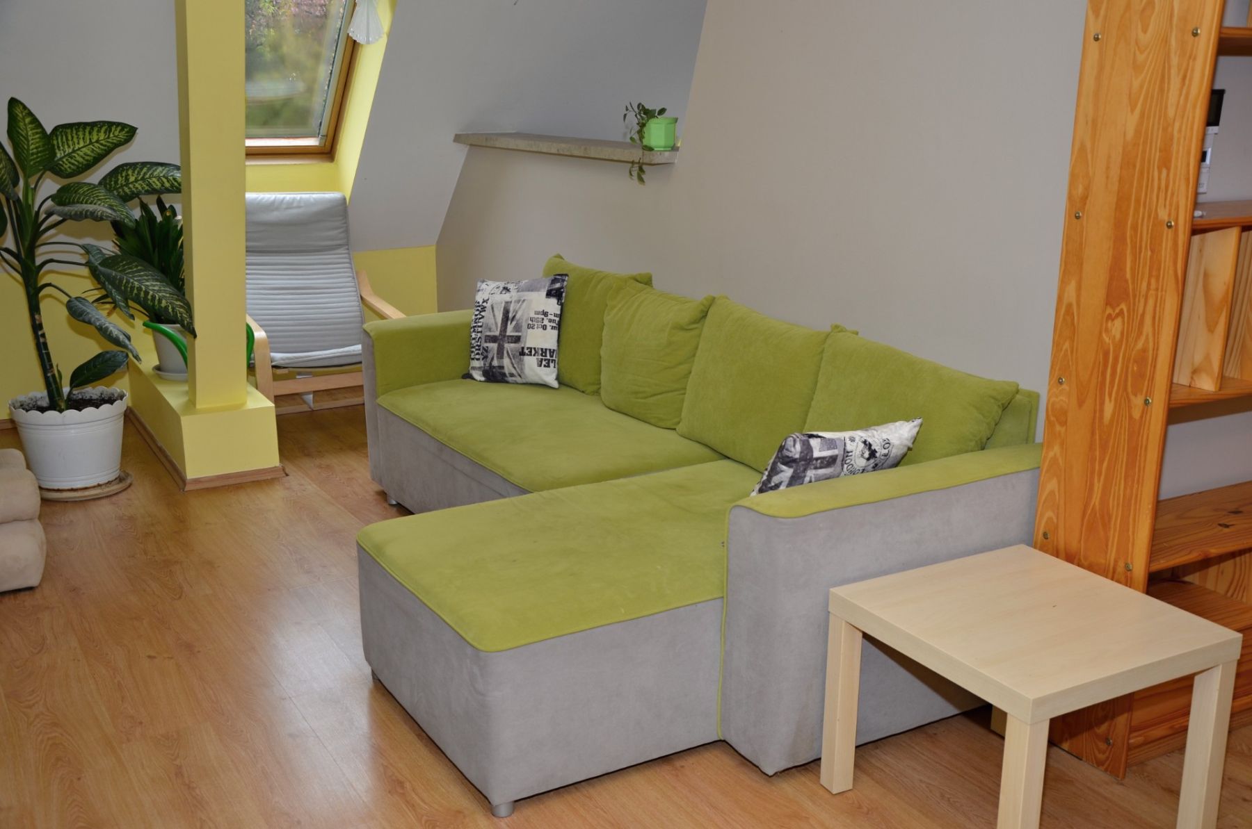 Pronájem bytu 3+kk 100 m²