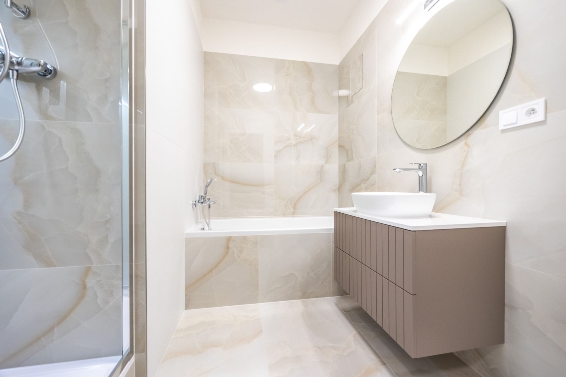 Prodej bytu 3+kk 77 m² — photo 3