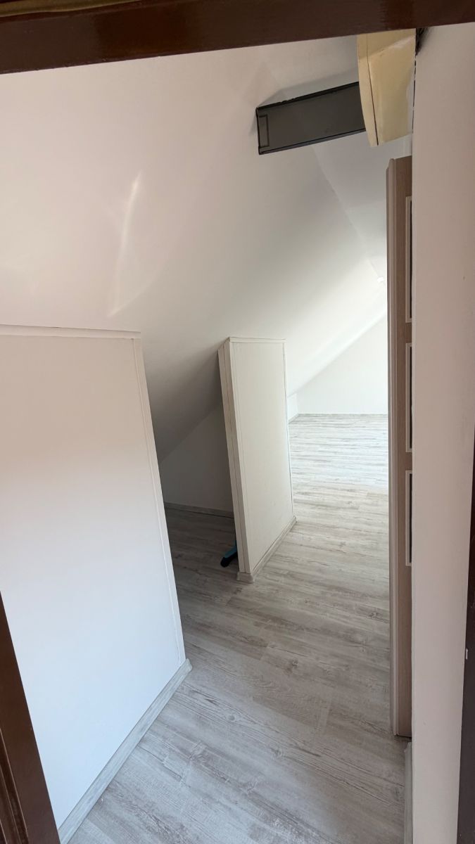 Pronájem bytu 1+kk 30 m² — photo 3