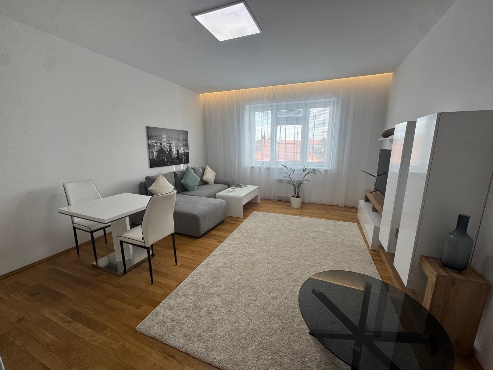 Pronájem bytu Garsoniéra 36 m²