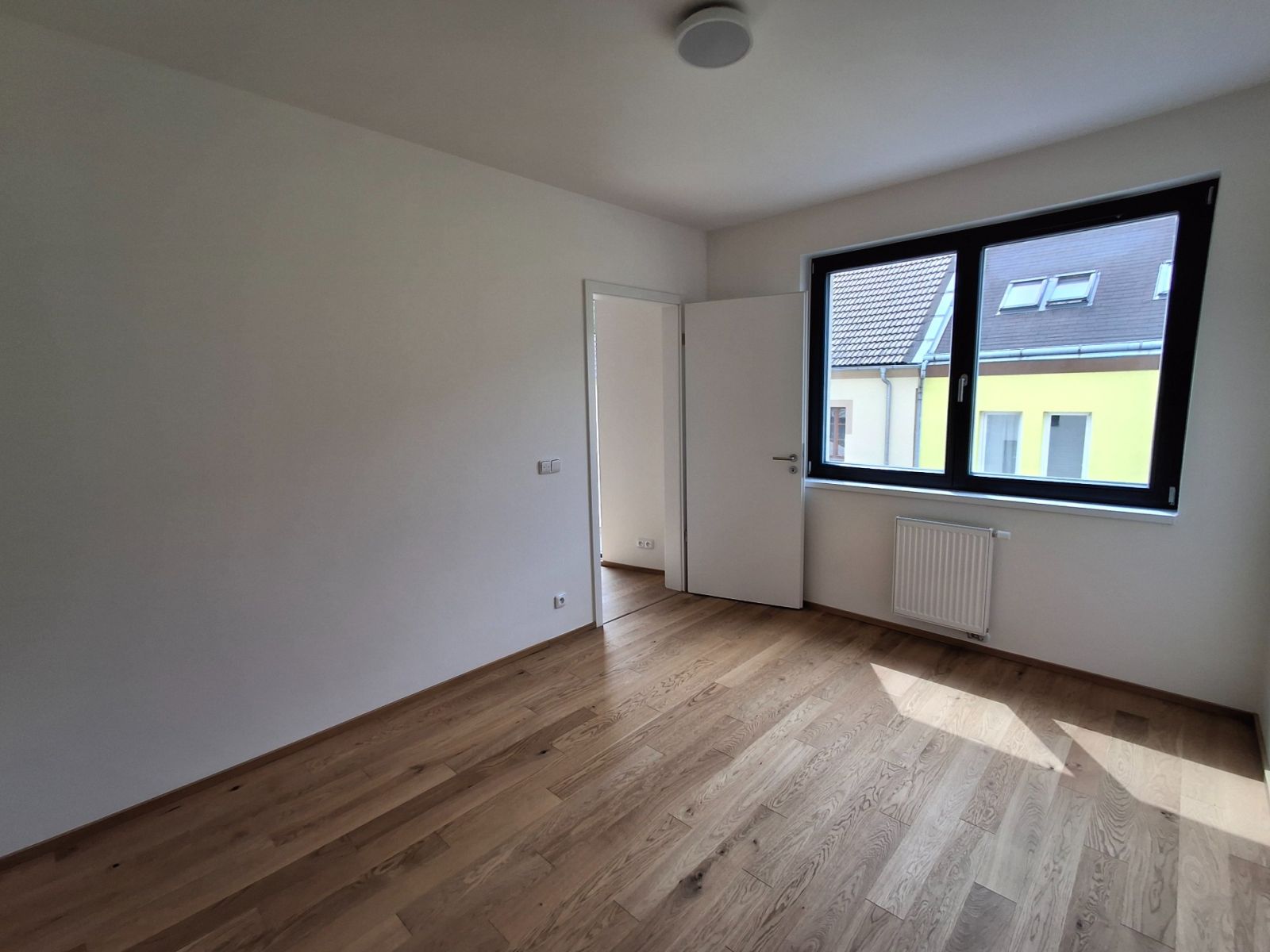 Pronájem bytu 2+kk 59 m² — photo 3