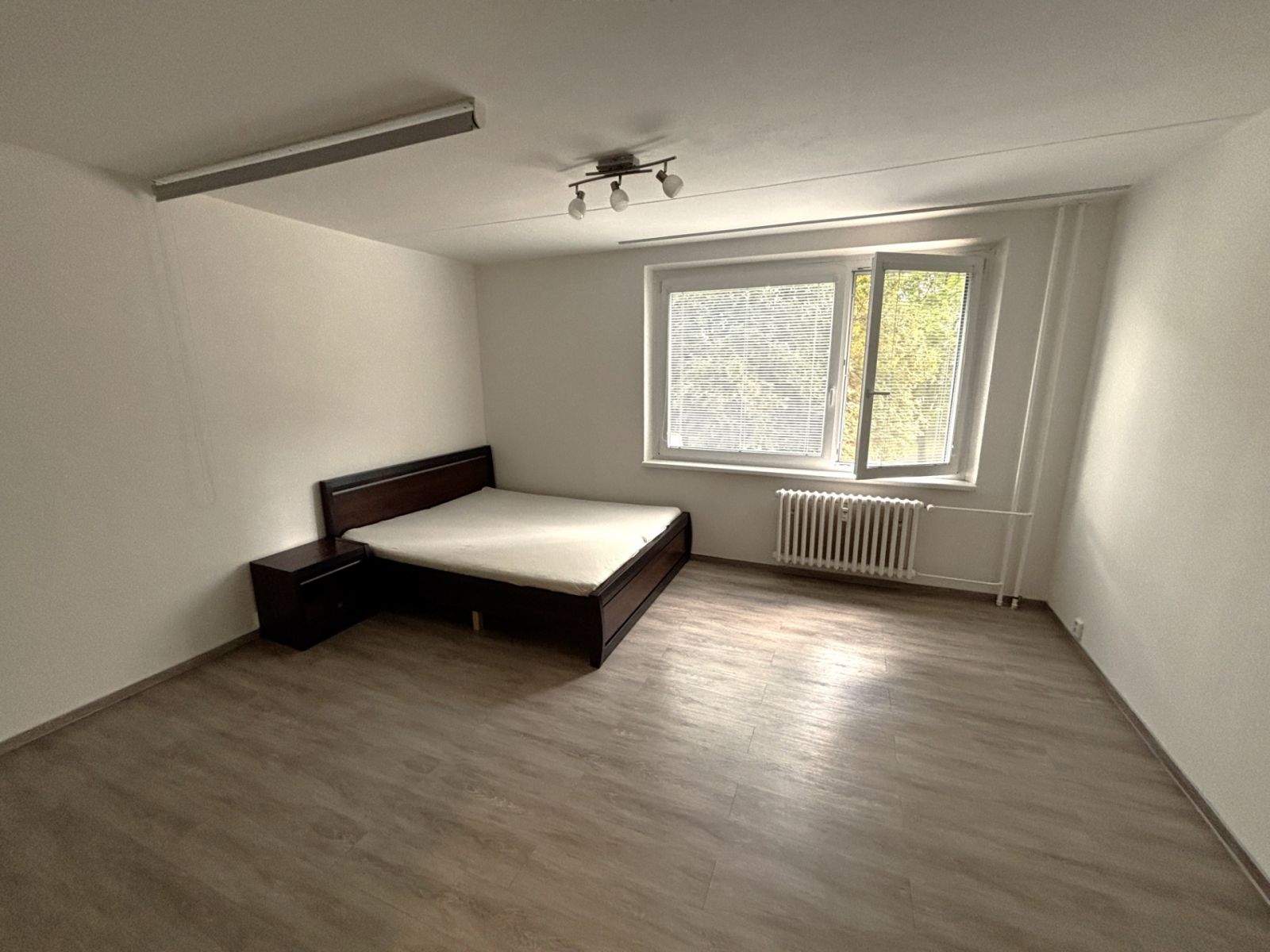 Pronájem bytu 1+kk 31 m²