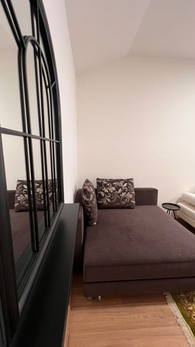 Pronájem bytu 1+kk 40 m² — photo 4
