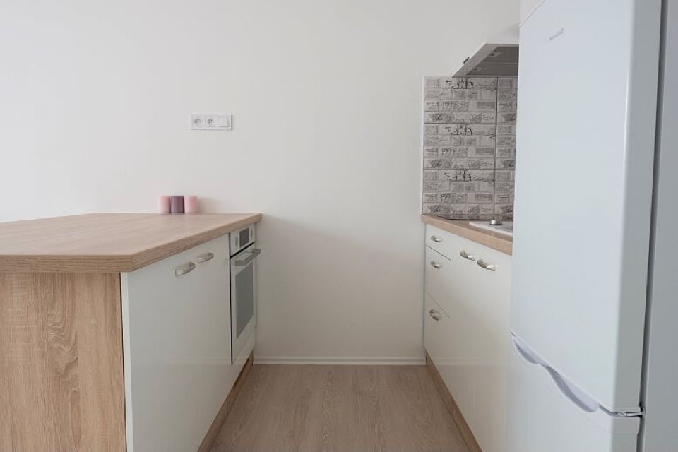 Prodej bytu 1+kk 29 m² — photo 2
