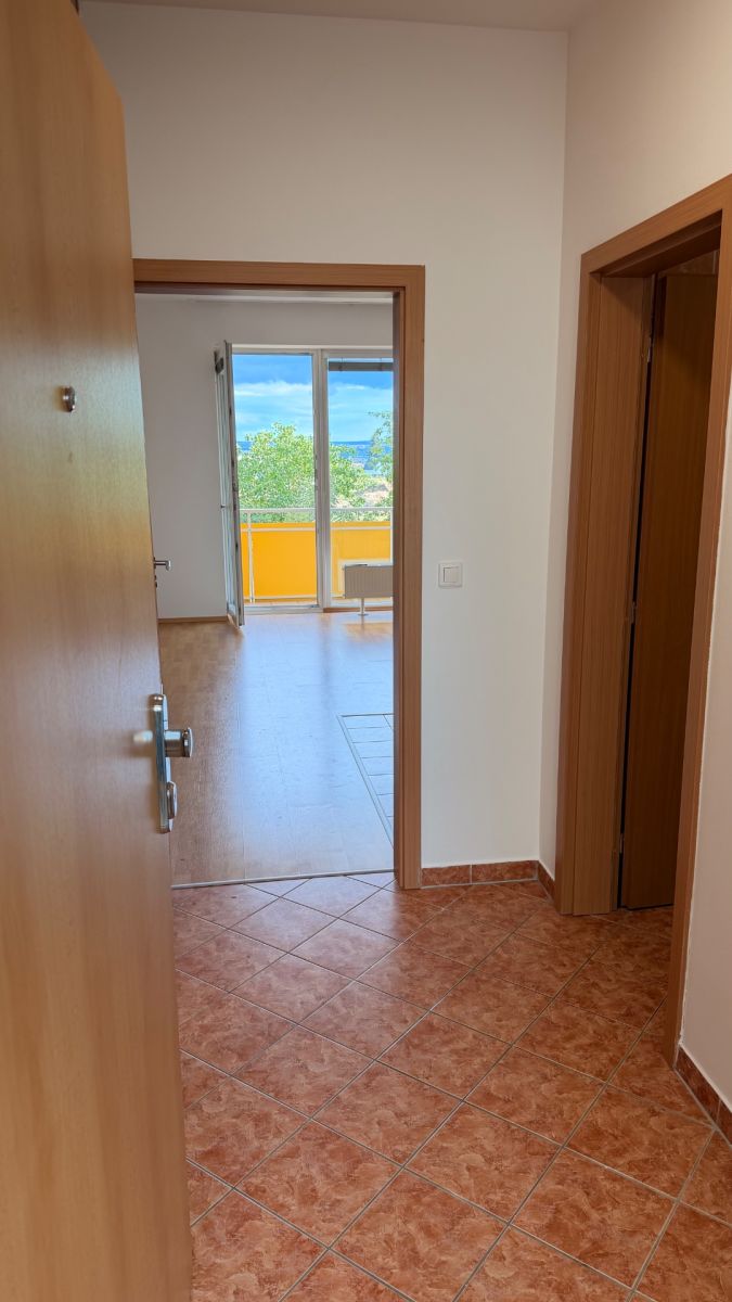 Pronájem bytu 1+kk 35 m² — photo 2