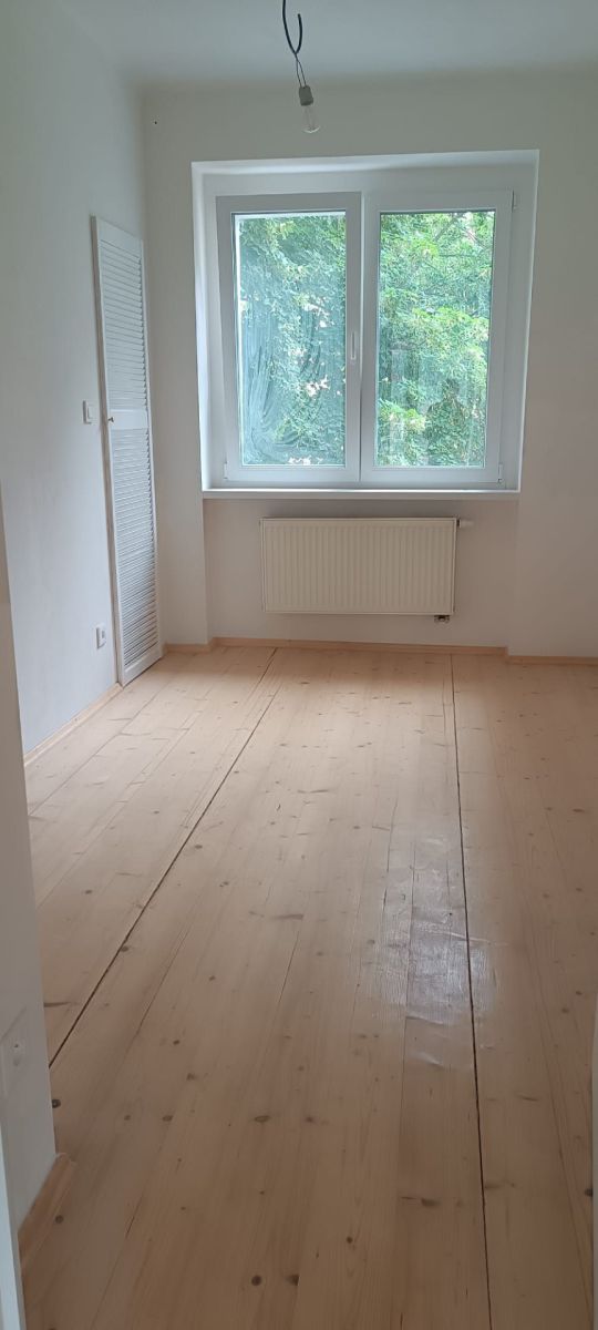 Pronájem bytu 3+kk 77 m² — photo 2