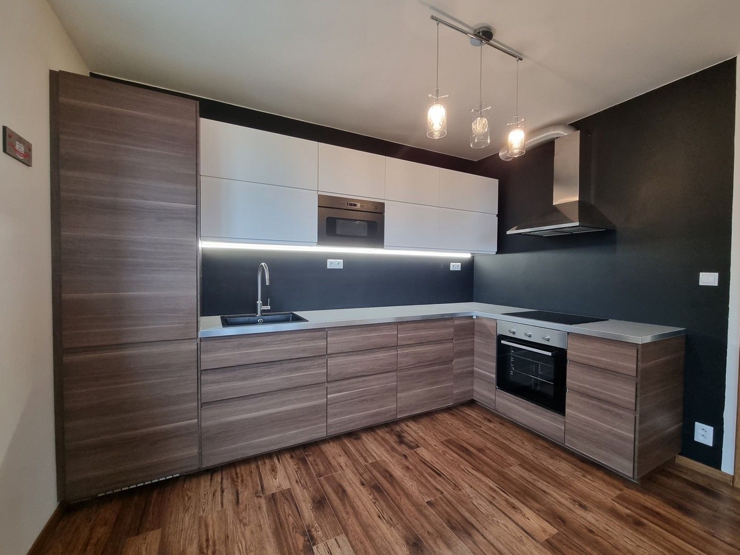 Pronájem bytu 3+kk 54 m² — photo 5