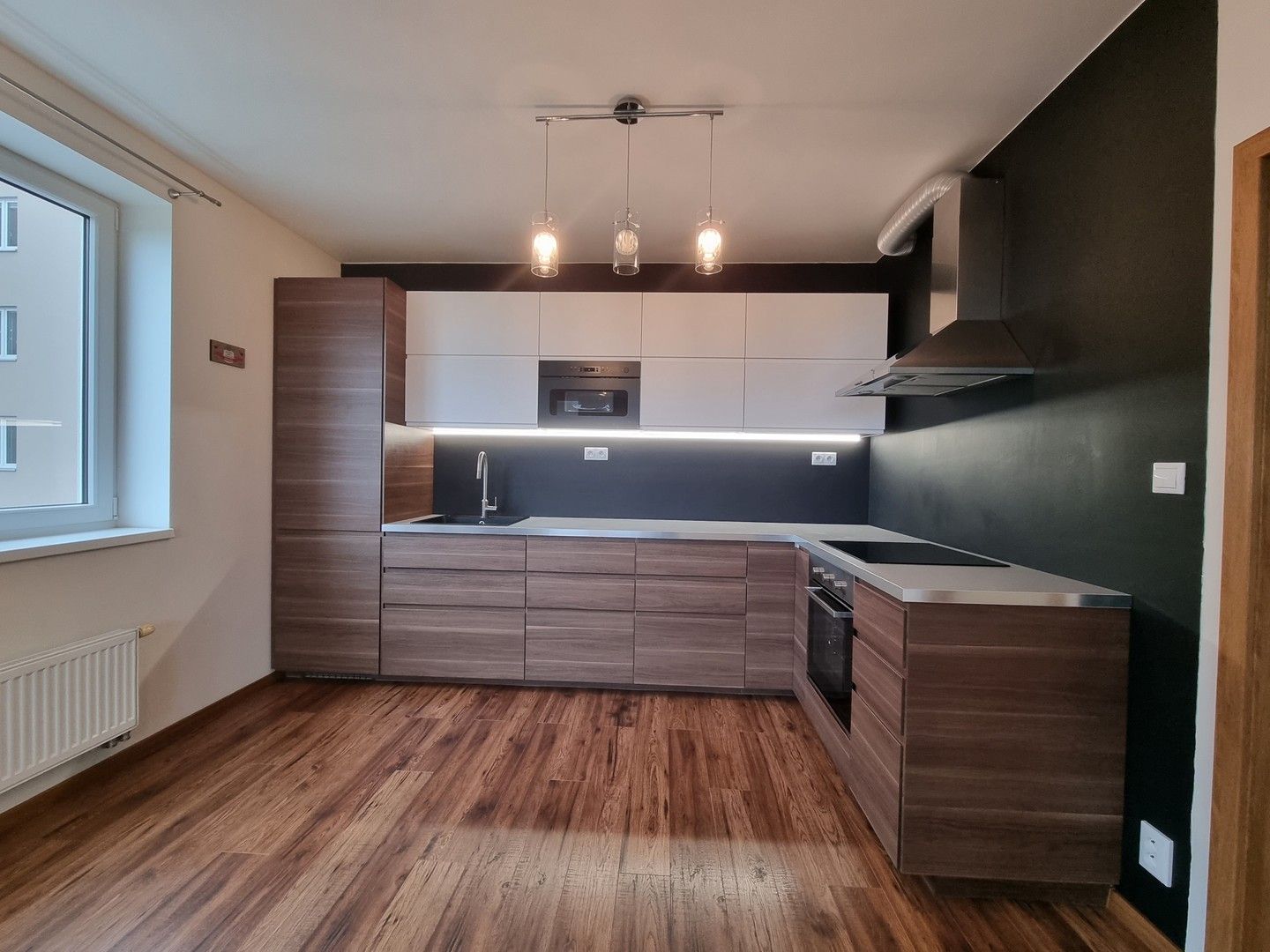 Pronájem bytu 3+kk 54 m² — photo 3