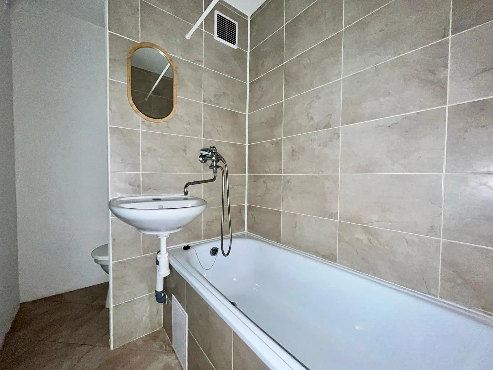 Prodej bytu 1+1 34 m² — photo 4