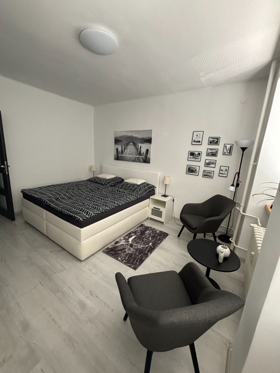 Prenájom bytu 1-izbový 35 m²