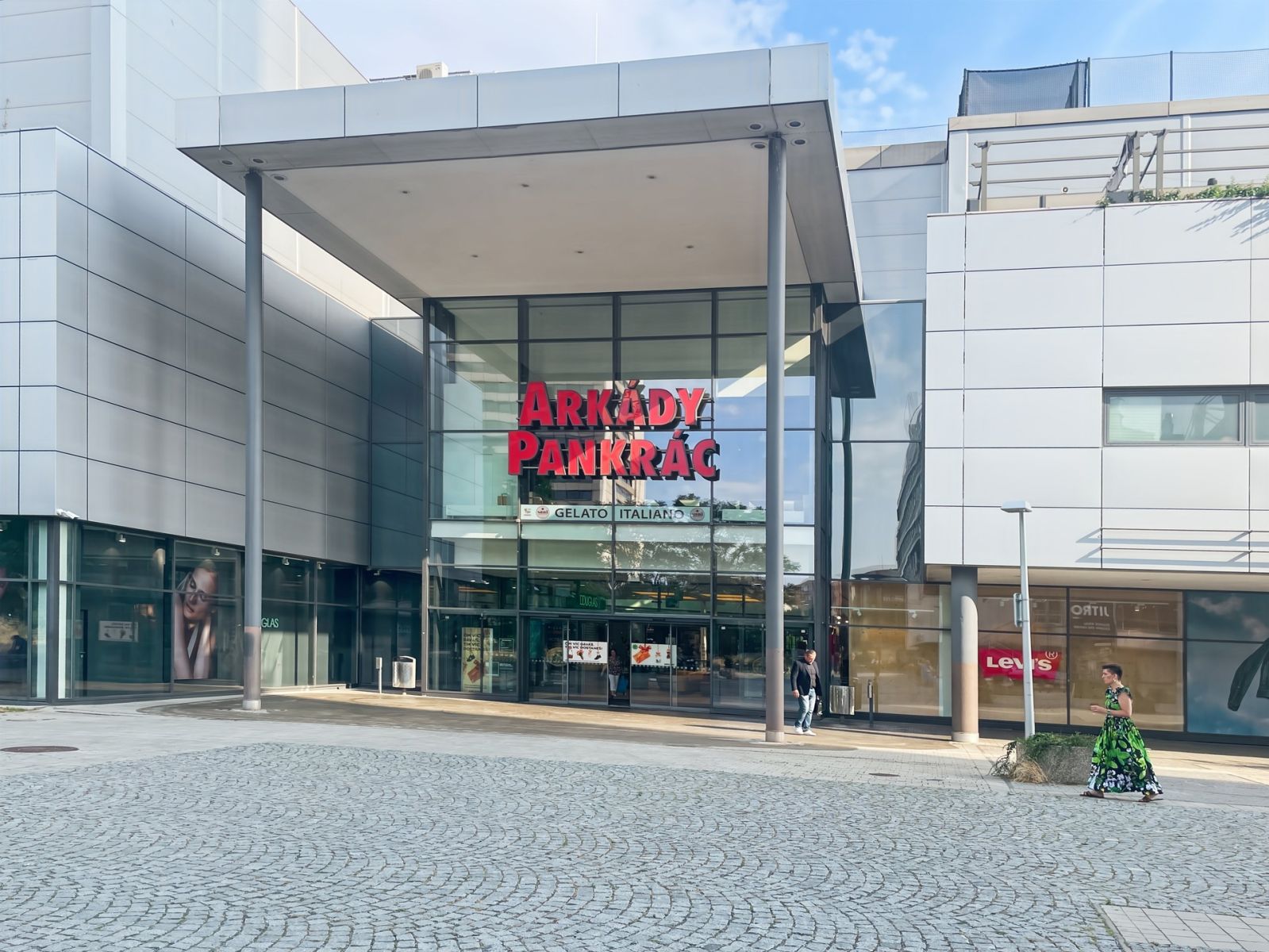 Pronájem kanceláře 30 m² — photo 2