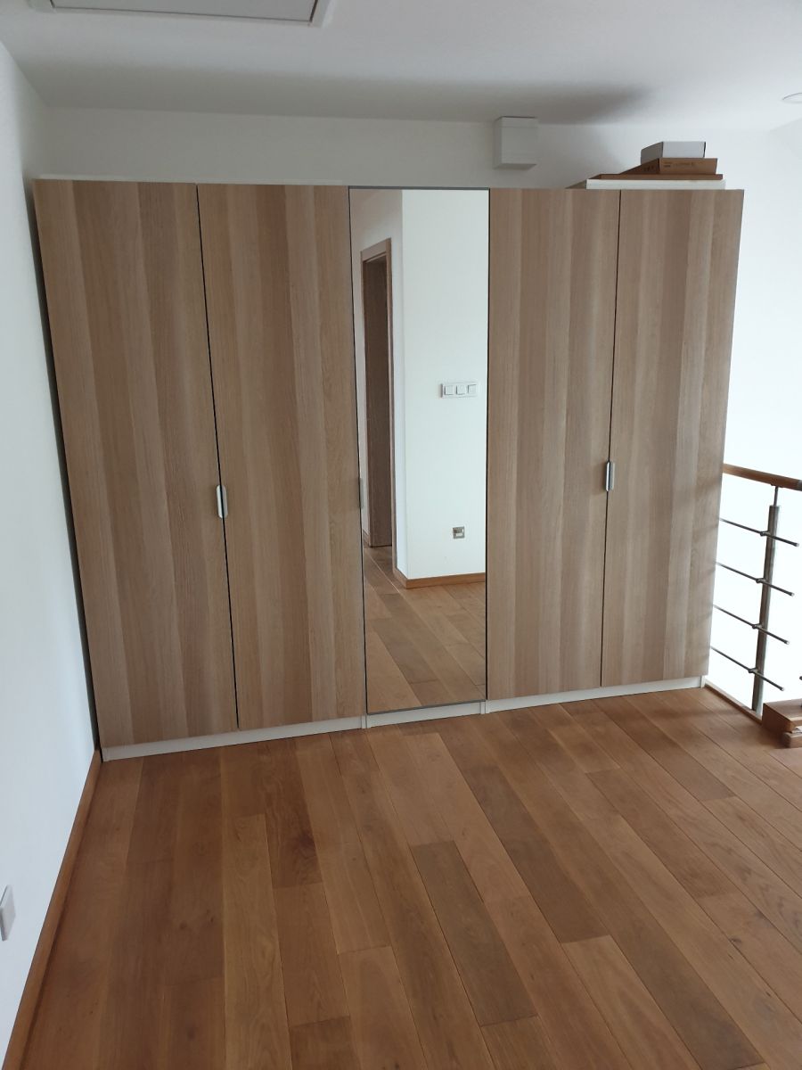 Pronájem bytu 2+kk 72 m² — photo 2