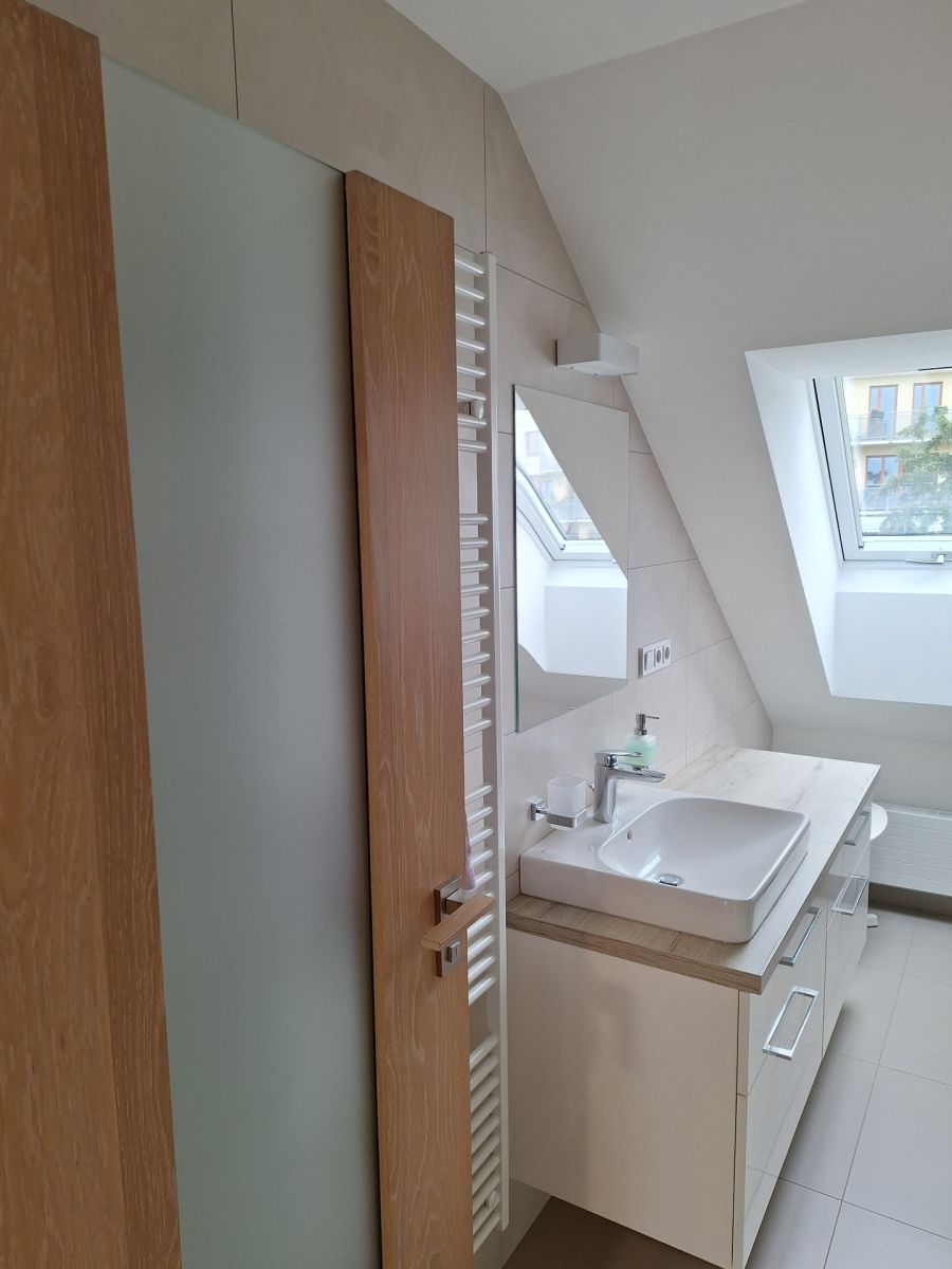 Pronájem bytu 2+kk 72 m² — photo 4