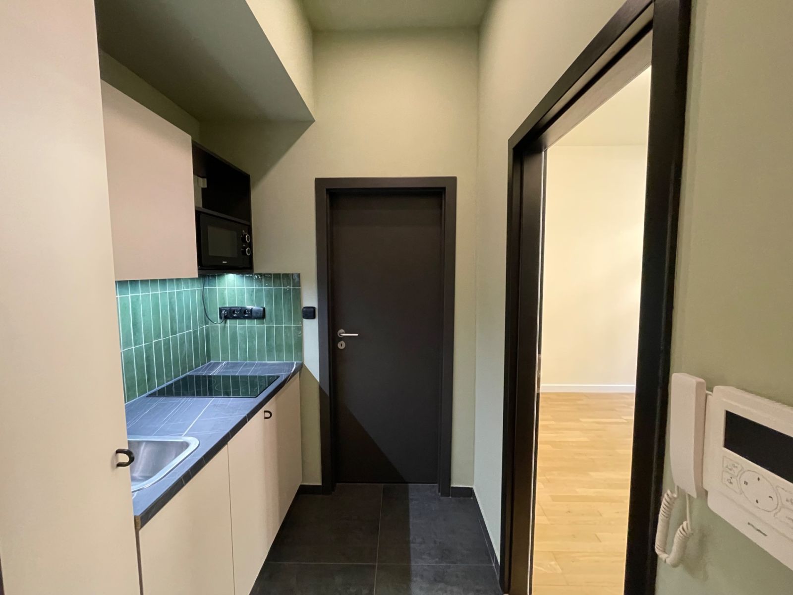 Pronájem nebytového prostoru 18 m²