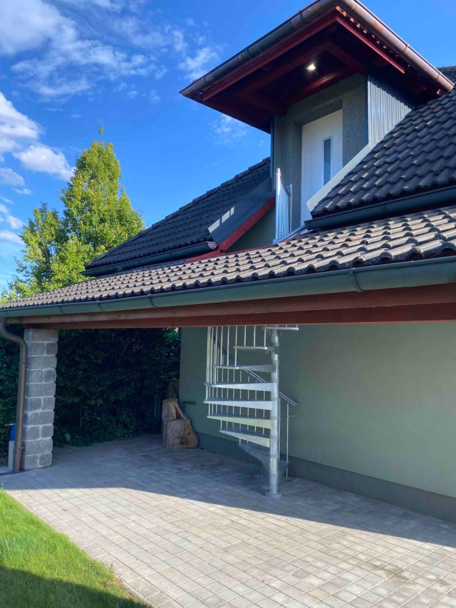 Pronájem bytu 4+kk 108 m²