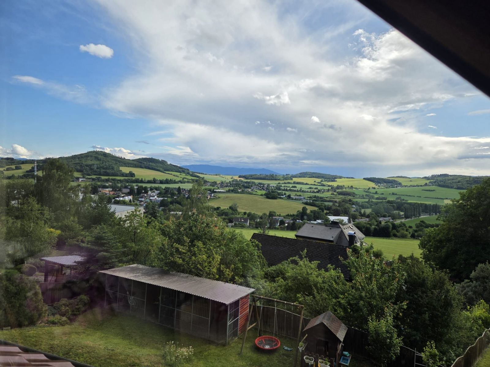 Prodej domu 330 m², pozemek 1.400 m² — photo 2