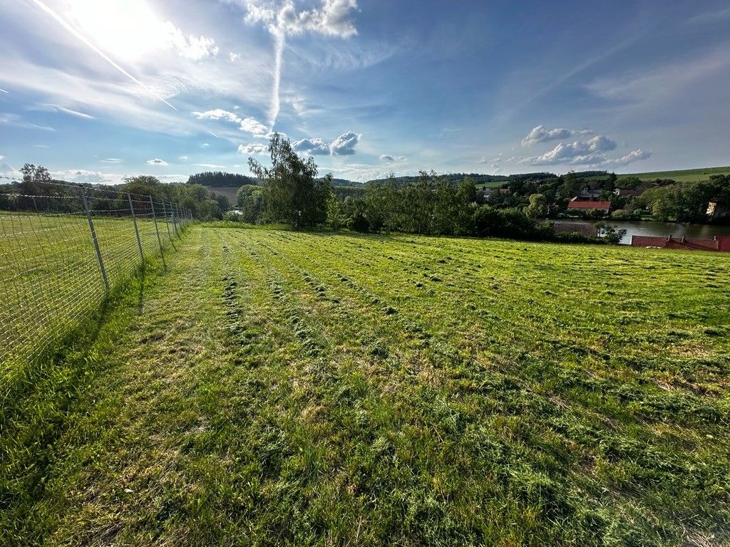 Prodej pozemku 2.102 m² — photo 3