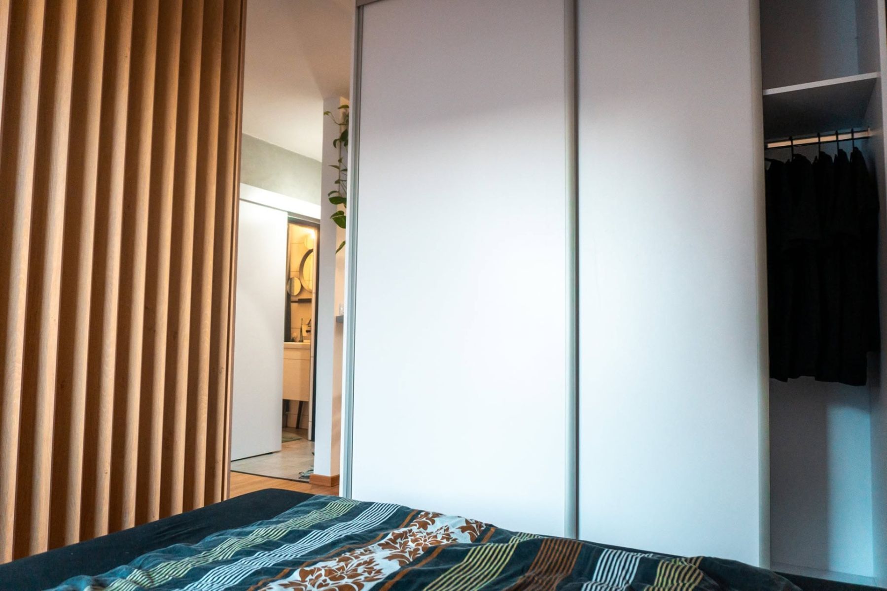 Prenájom bytu 1-izbový 40 m² — photo 2